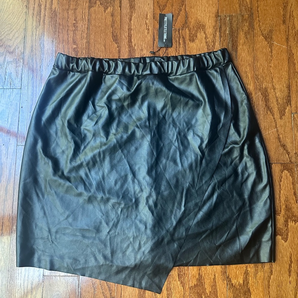 PrettyLittleThing Leather Black Mini Skirt Size 12 NWT